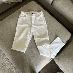 White House Black Market White Jeans
